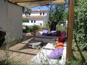 Loungehoek van B&B Buena Idea in Jalon