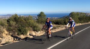 Fietsen door de adembenemende Jalon Vallei - Costa Blanca: een paradijs voor avontuurlijke fietsers!